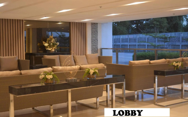 Paranaque SM-Sucat Field Res. Bldg 5, 2/F, 2BR with Balcony