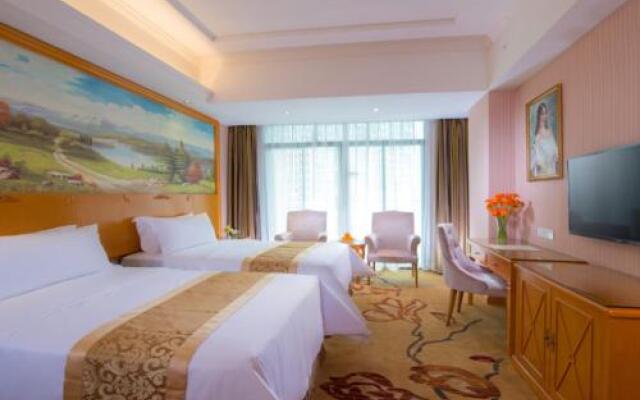 Vienna Hotel Guangdong Huizhou Yuanzhou
