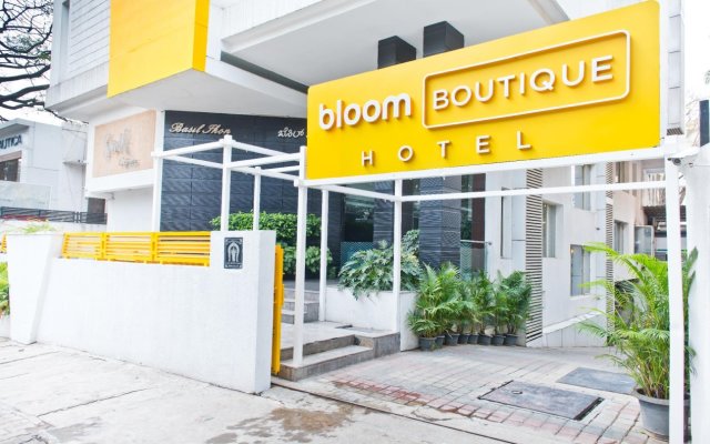 Bloom Hotel - Indiranagar