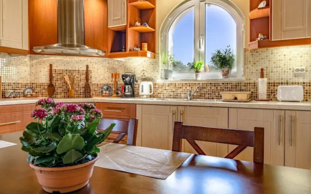 Villa Stella, 2 Bedrooms, Wifi, Near The Beach
