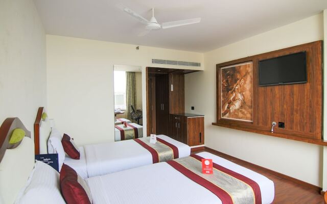 OYO 9210 Hotel Blak & Wite