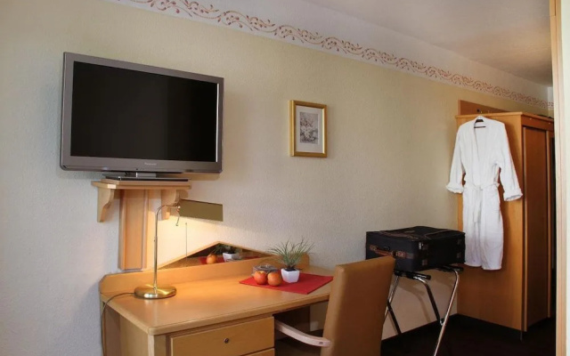 Pension- Hotel Maximilian