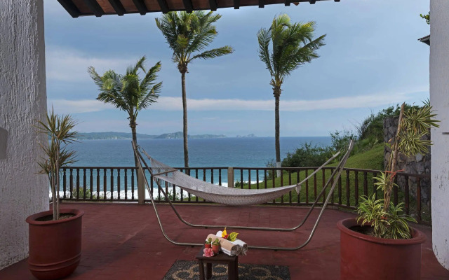 Hotel Punta Serena & Resorts- Couples Only