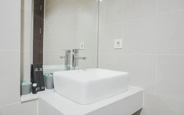 Comfort Studio at Daan Mogot City Apartment