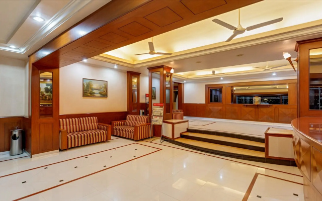 Hotel Woodland