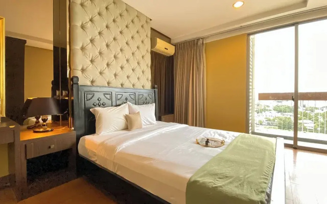 Elegant and Spacious Studio at Kemang Mansion Apartment