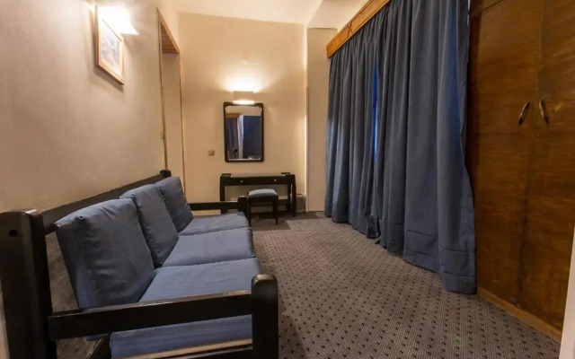 Cleopatra Hotel