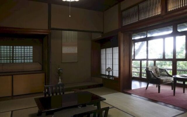 Cultural Property of Japan Senzairo