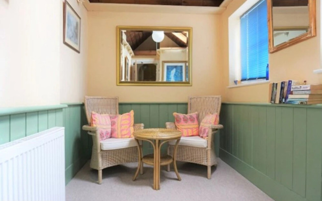 Chaucer House BijouAbode