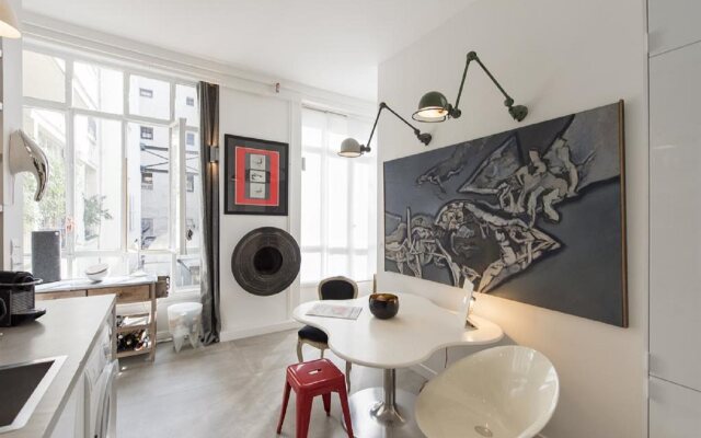 Sunshine Loft in Montmartre