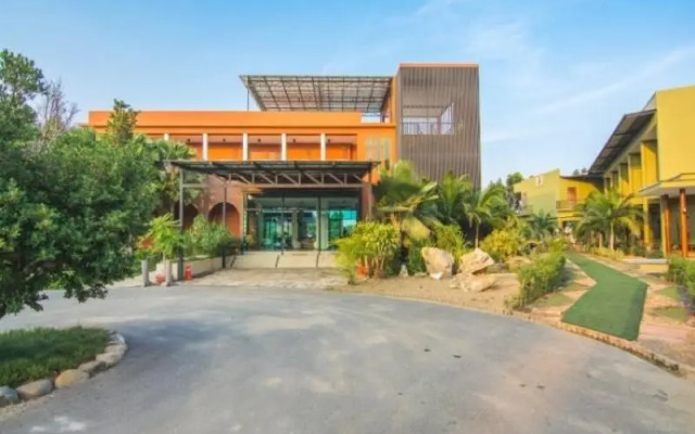 Water Park Hotel Kanchanaburi