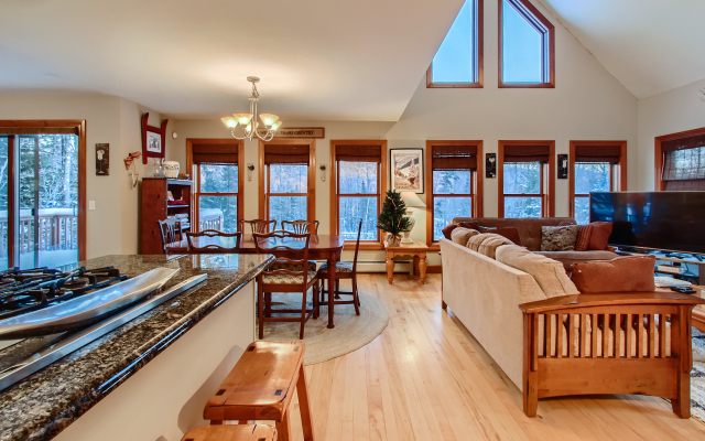 Cortina Mountain Chalet