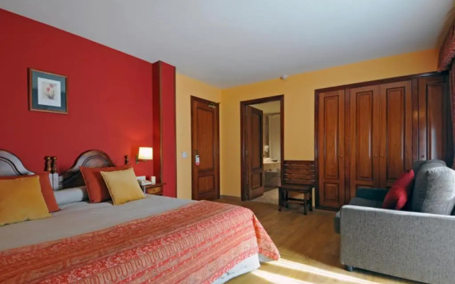 Hotel Eth Pomer