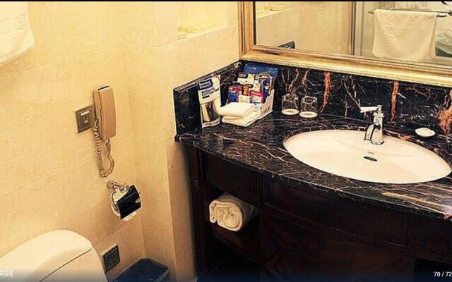 City Vogue Hotel