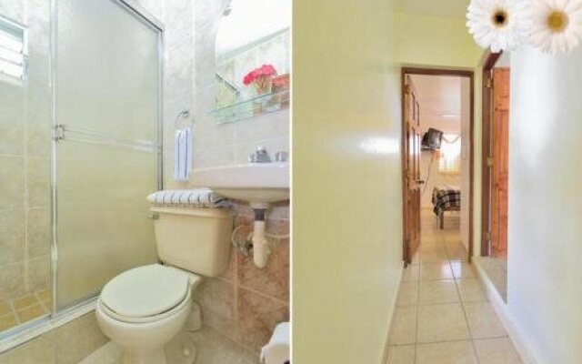 Aparta Hotel Las Flores