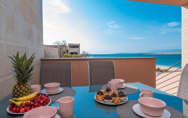 Luxury Apartments - La Vir 5& 6