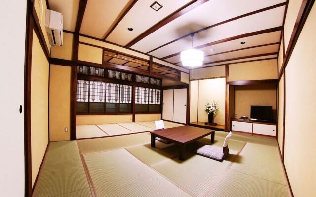 Echigotanaka Onsen Shinanoso