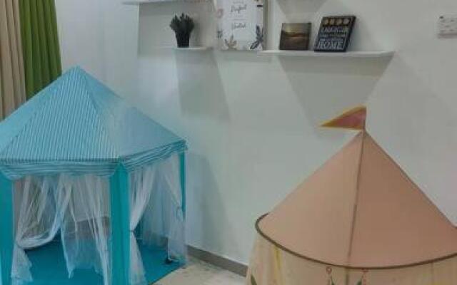 3R3B with Pool in Kota Bharu near Datu River