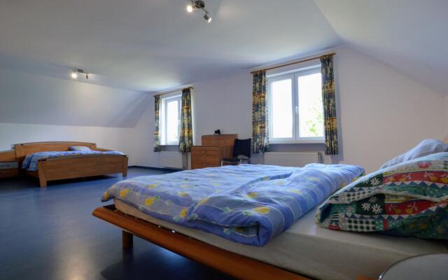Spacious villa in Zingem with garden