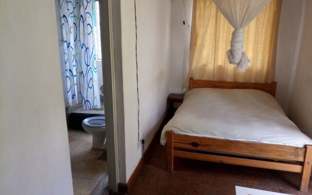 Karen Camp Hotel