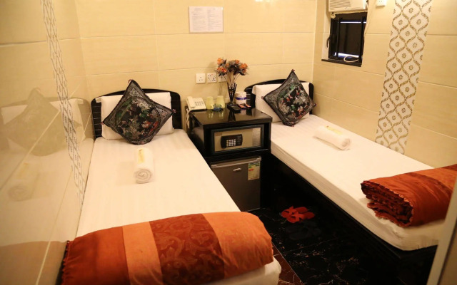 Russian Hostel