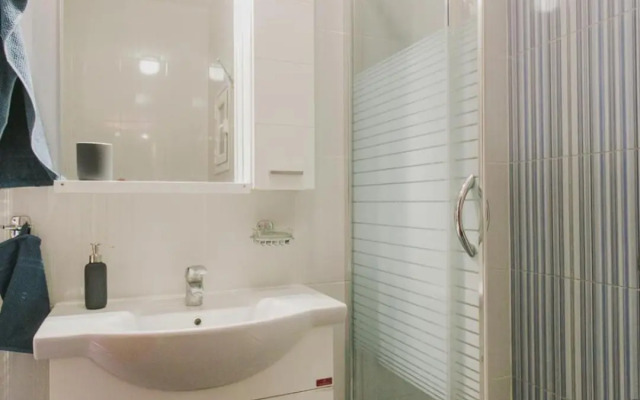 Top floor apartment at the city center