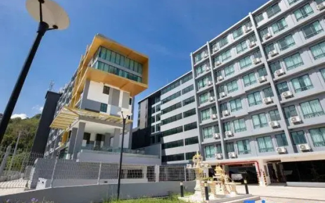 Propify Central Serviced Residence