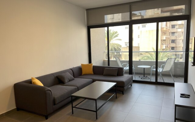 Time22 Apartment Hotel