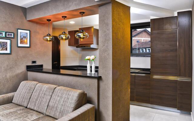 Speke Apartments Kitante