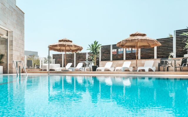 Emily`s Hotel