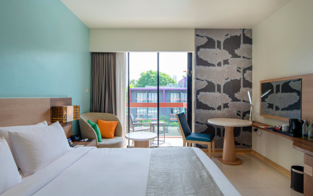 Holiday Inn Express Phuket Patong Beach Central, an IHG Hotel