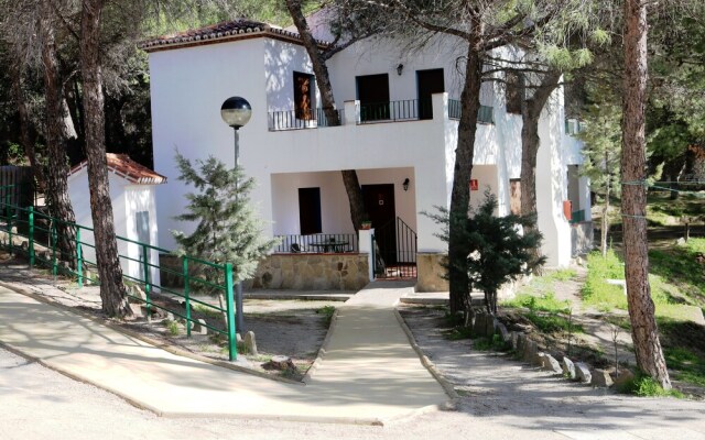 Rural Apartments Overlooking the Lake