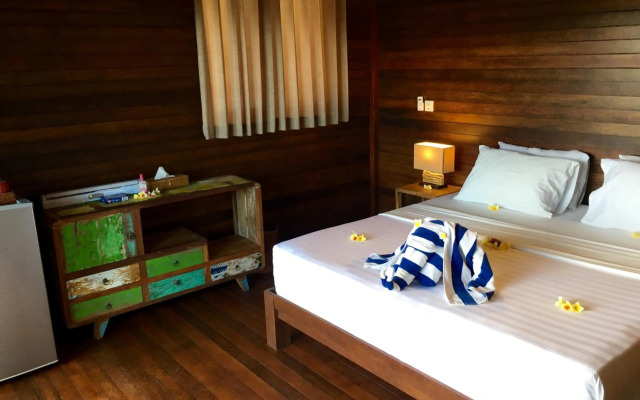 Twin Island Villas & Dive Resort