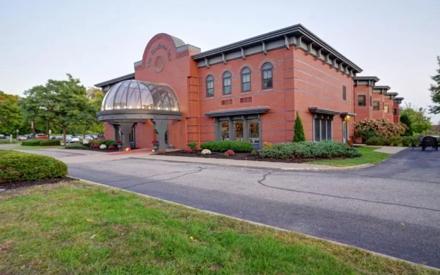Best Western Potsdam University Park Inn