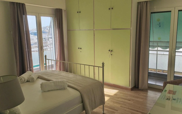 Luxury apartment near metro-Athens view