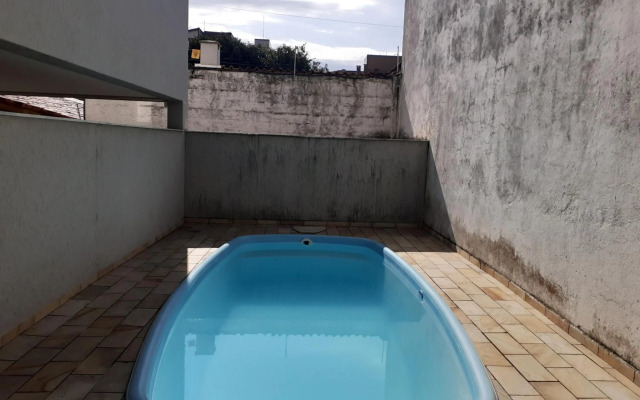 Apartamento 3 quartos Próximo a Praia Grande