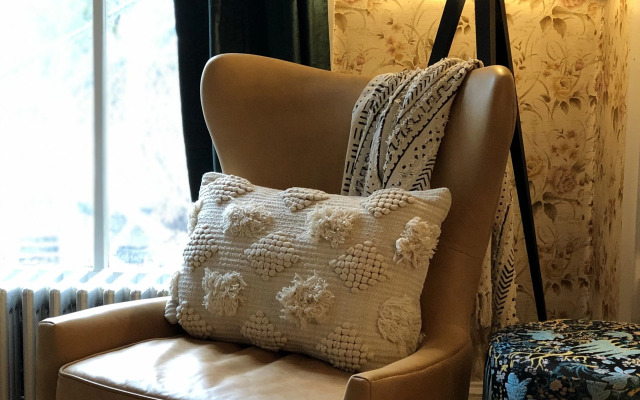 Twin Gables of Woodstock