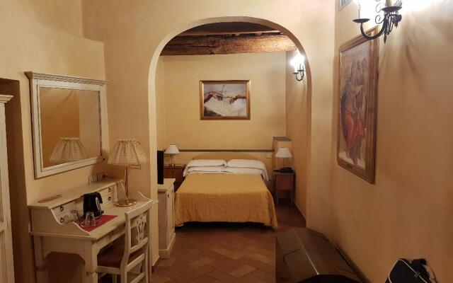 Porta Faenza Hotel