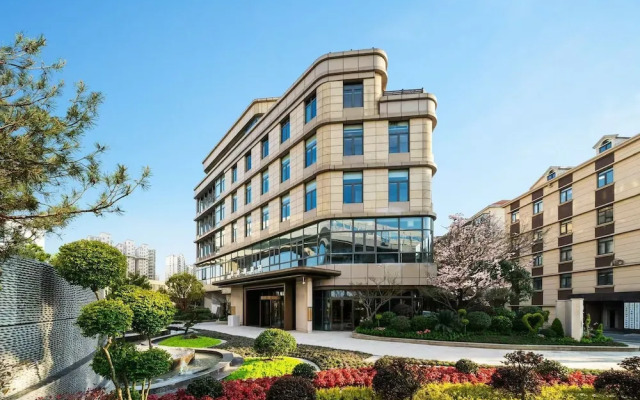 Shanghai Hongqiao Heyitang Hotel