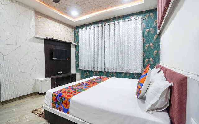 Fabhotel Shree Priya Pritam Dham