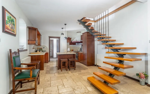 Villa Karla in Poljane