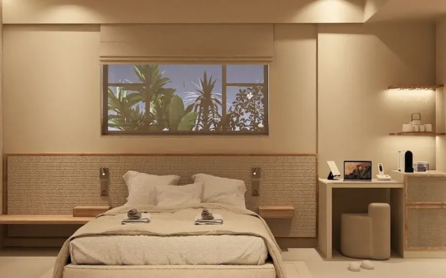 F ZEEN ATHENS – Adults Only