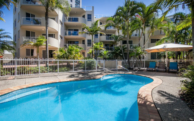 Burlington Holiday Apartments