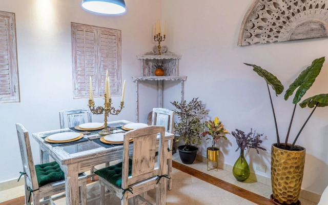 Ayos - 1BDR Apto céntrico Edificio Ayos