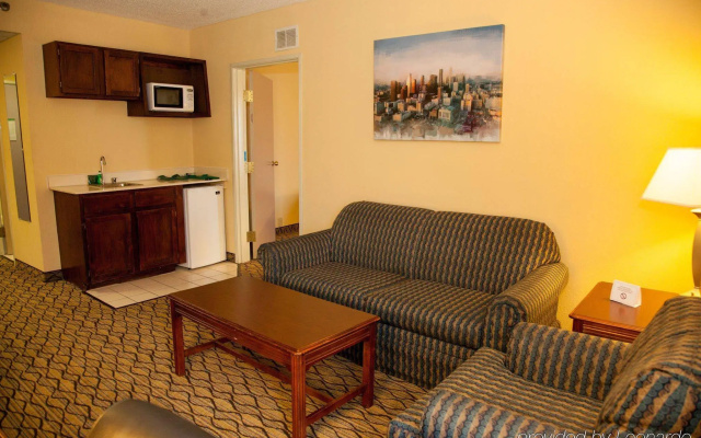 Holiday Inn & Suites Chicago - Downtown by IHG