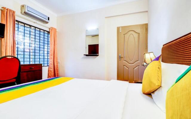 Itsy Hotels Ammu Regency