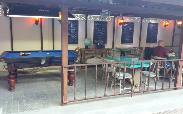 Chaulty Towers Guest House