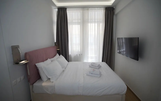 Tip Top Suites