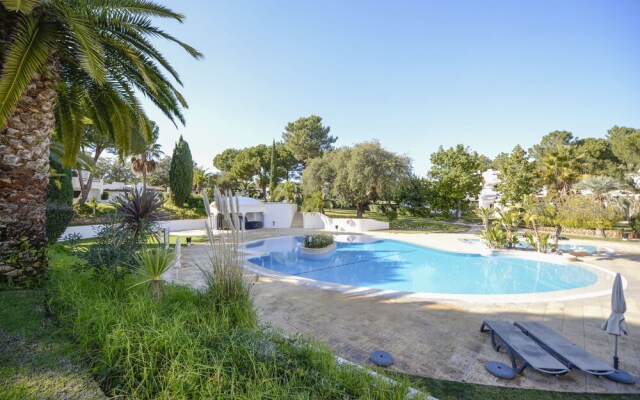 Golf & Beach Balaia Village