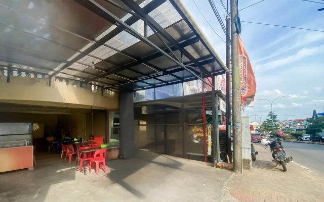 Urbanview @ Setia Homestay Bengkong Batam